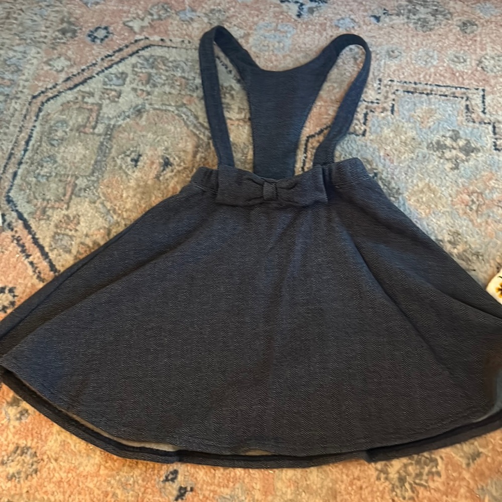 Hope and Henry's suspended skirt size 8